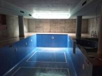 PISCINA INTERIOR